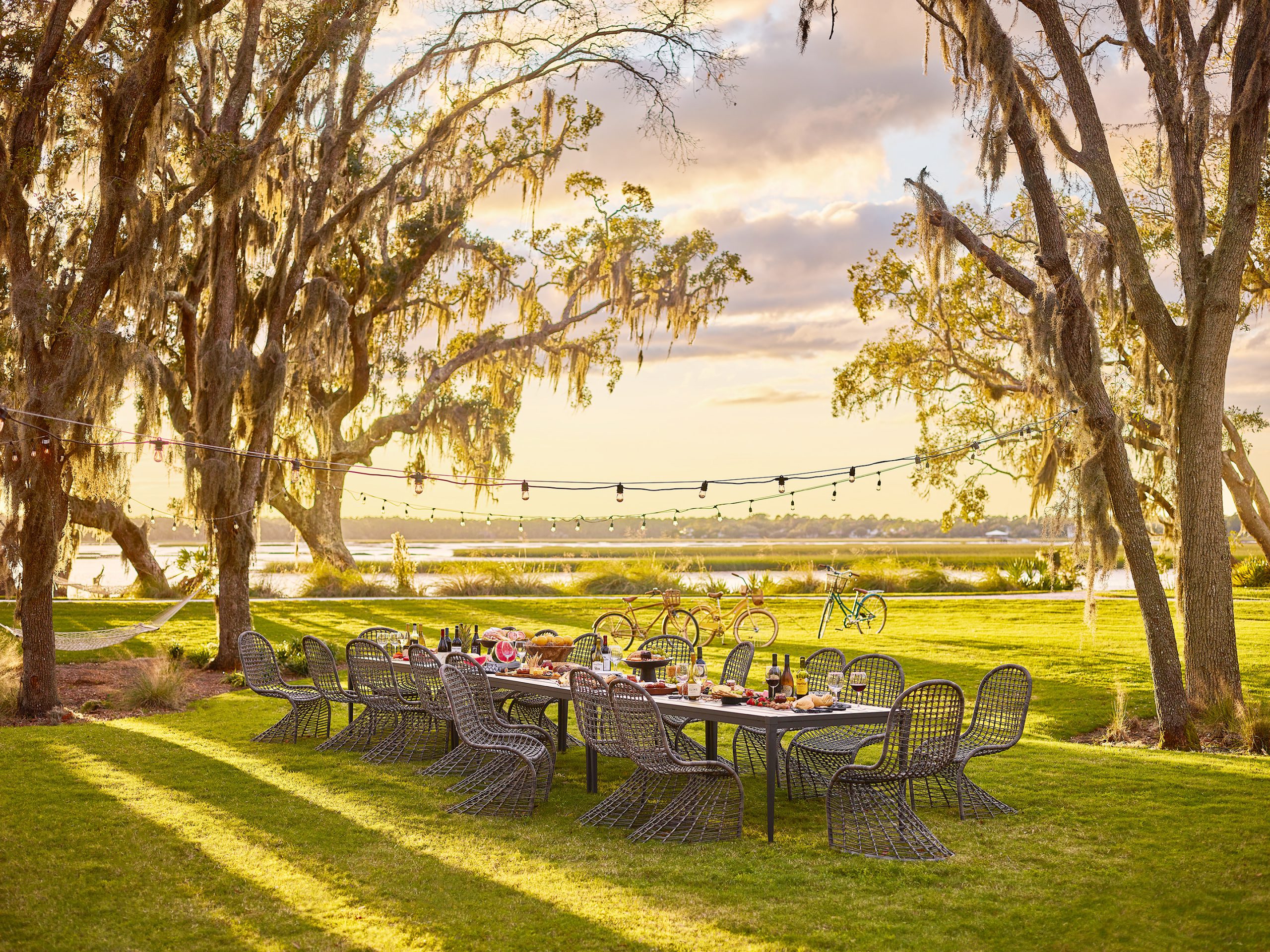 How To Throw the Perfect Summer Garden Party
