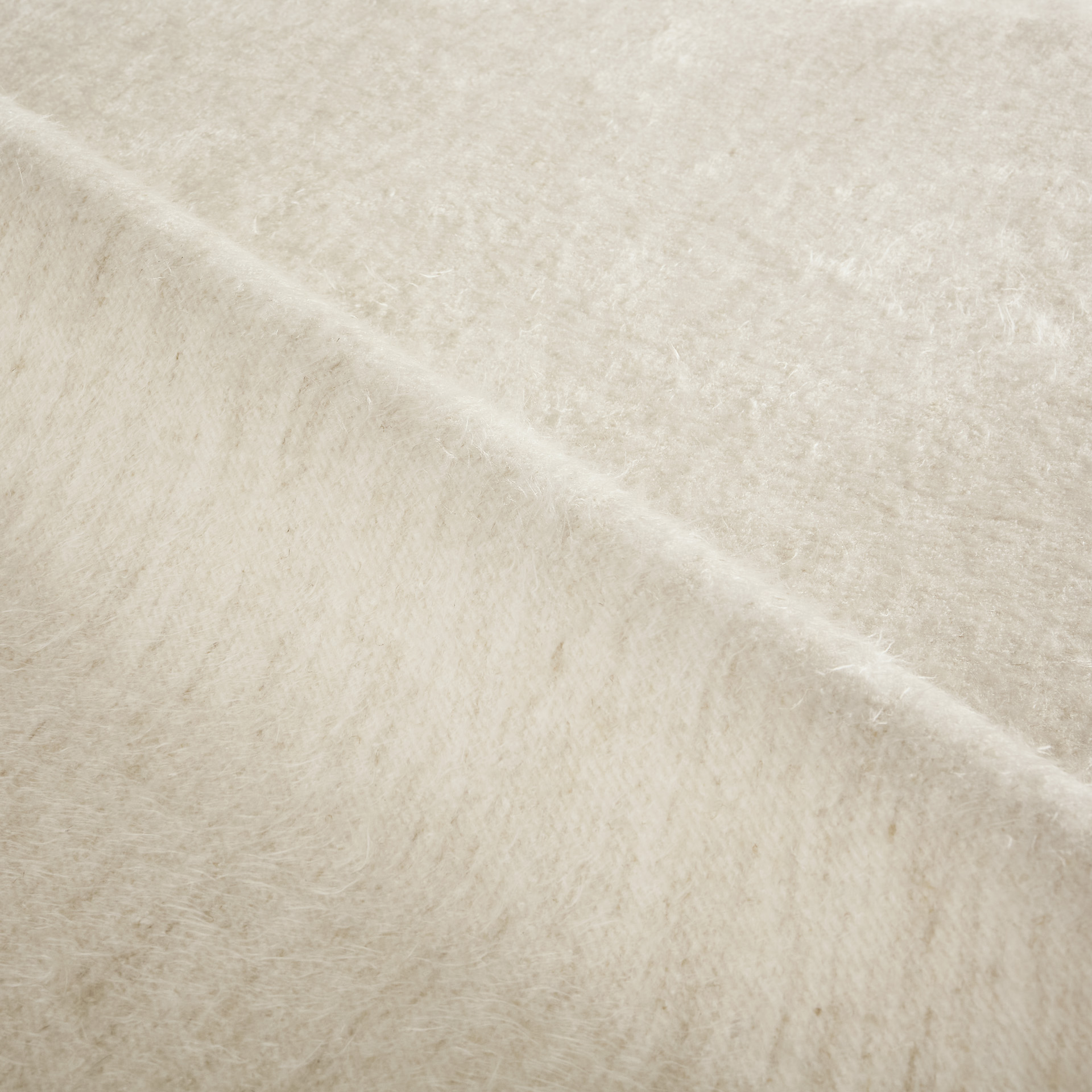 Angora Cream Classic Weave fabric swatch
